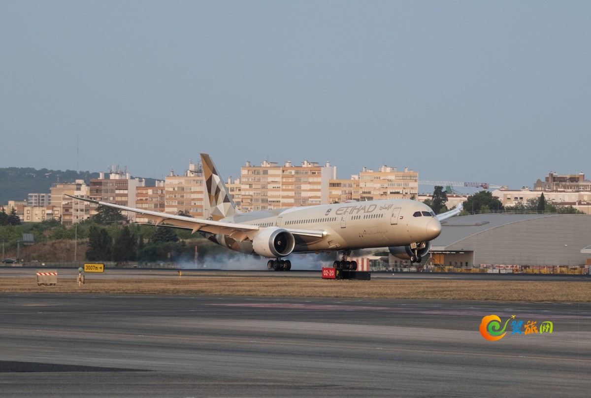 阿提哈德航空成功首航里斯本阿联酋与葡萄牙直飞客运航线正式开通– 翼旅网ETopTour
